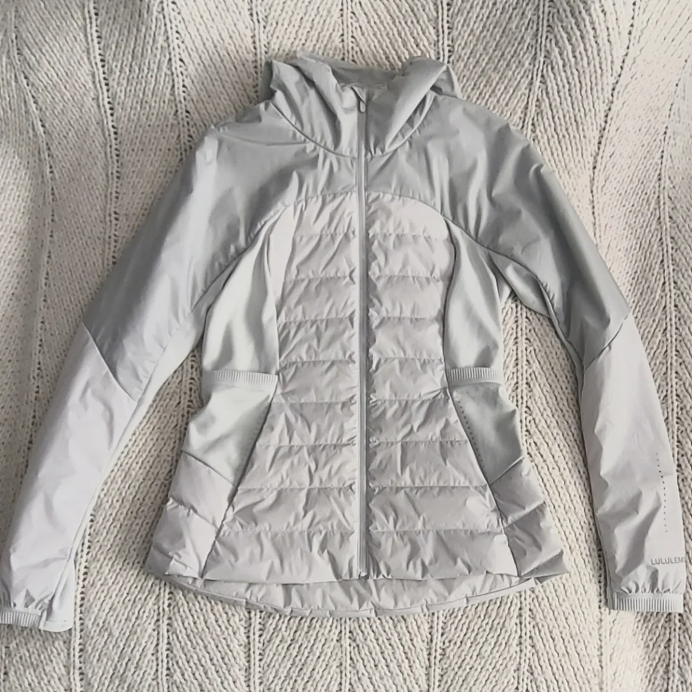 LULULEMON Down For It All Jacket - Vapor - Picture 2 of 13